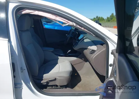 2022 Chevrolet Malibu Fwd Lt z USA, uszkodzony, nr VIN 1G1ZD5ST7NF137983